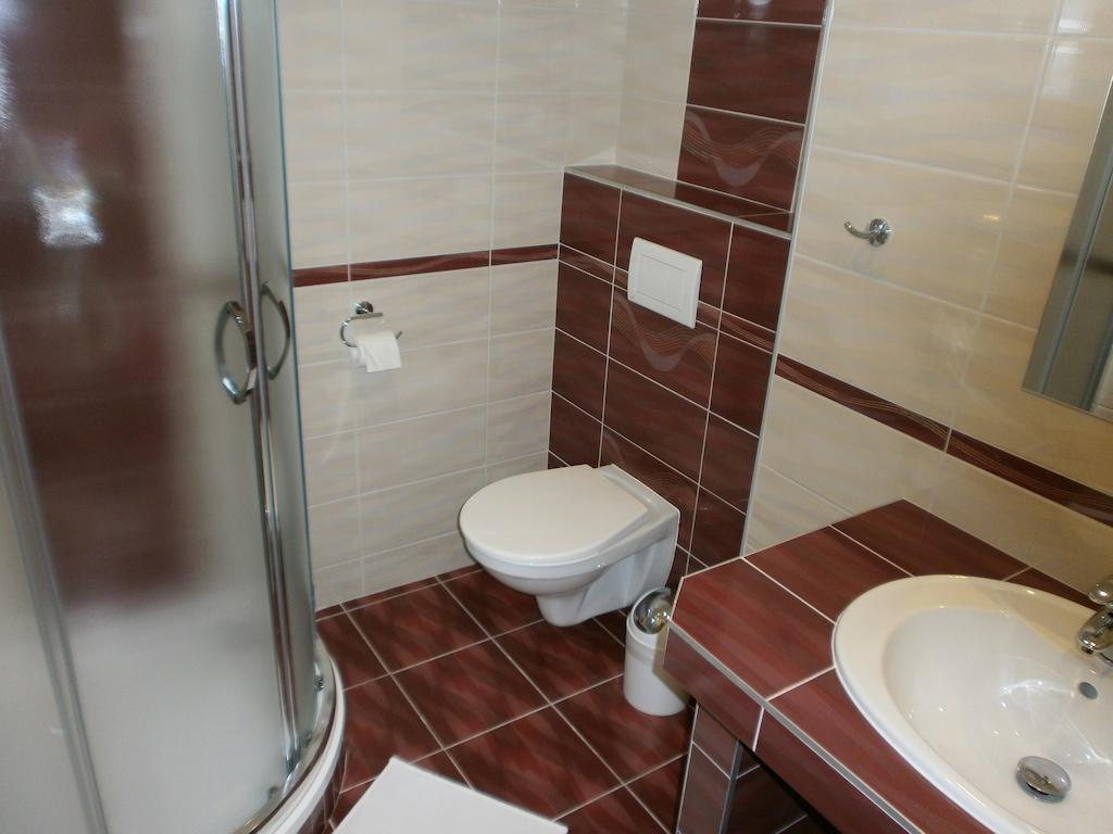 Mělník Hotel U Cisare מראה חיצוני תמונה