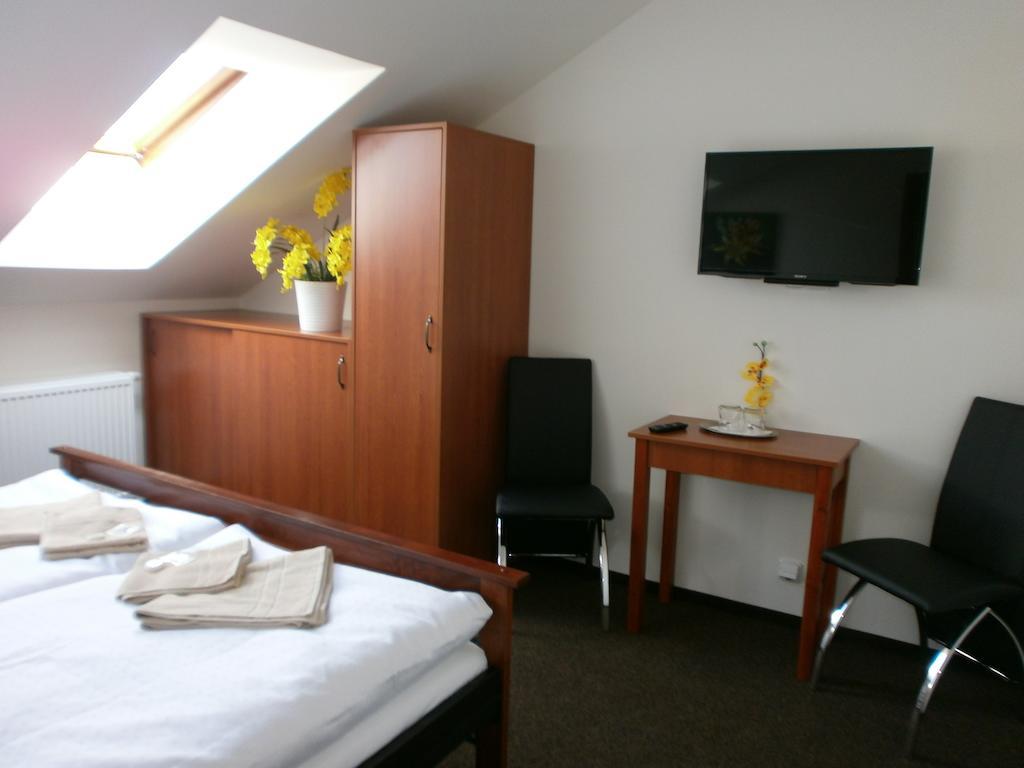 Mělník Hotel U Cisare חדר תמונה